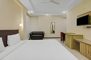 collection o 80489 hotel moonlight