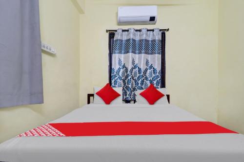 Hotel O Ruby Grand Inn Nallagandla,India>>Hyderabad,3 star