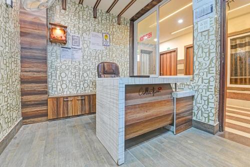 collection o 805283 hotel mohan paradise