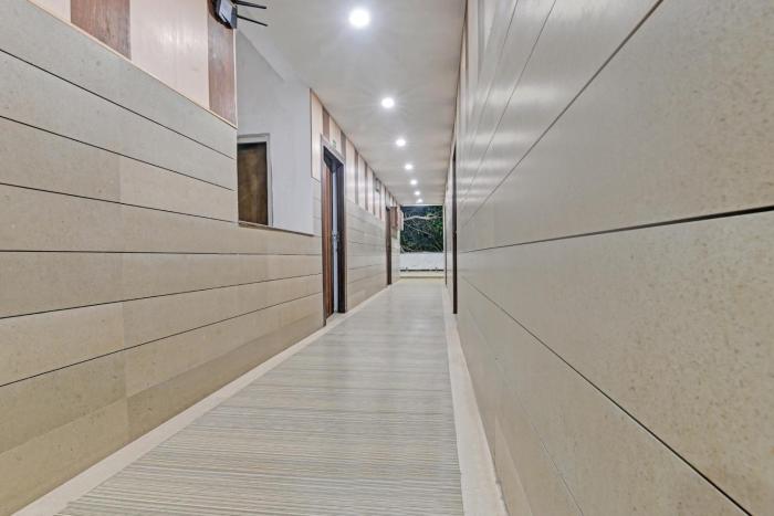 collection o 805283 hotel mohan paradise