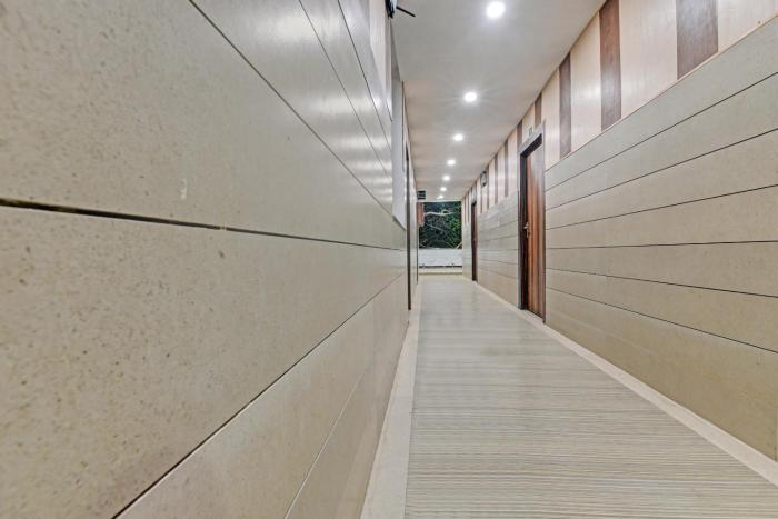 collection o 805283 hotel mohan paradise