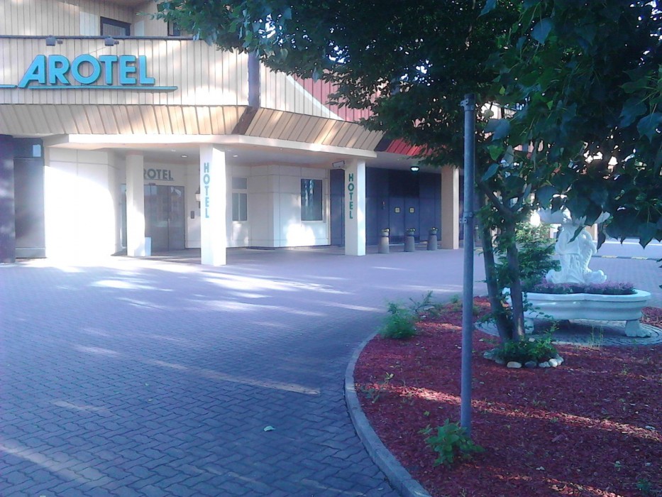 best living hotel arotel