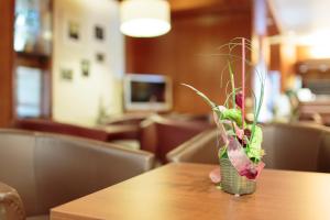 best living hotel arotel