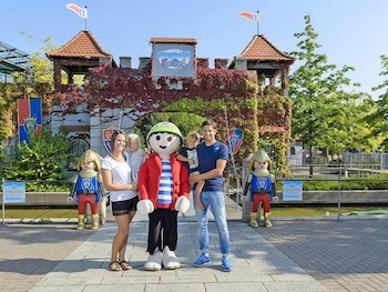 best living hotel arotel