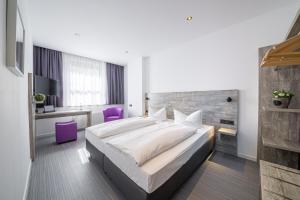 best living hotel arotel