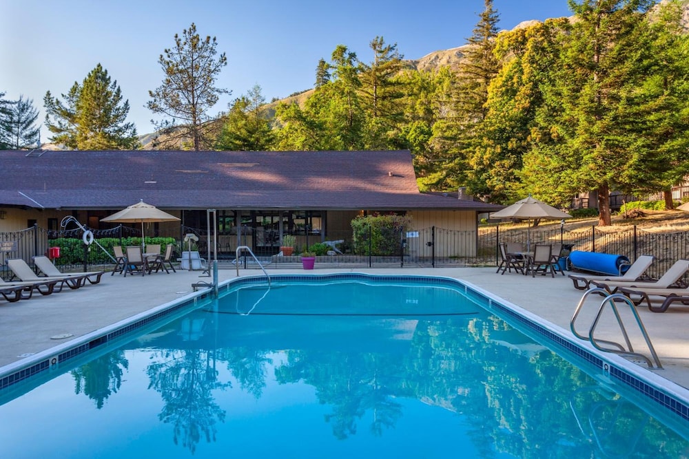 big sur lodge