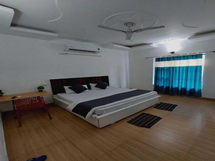 hotel o naveen residancy