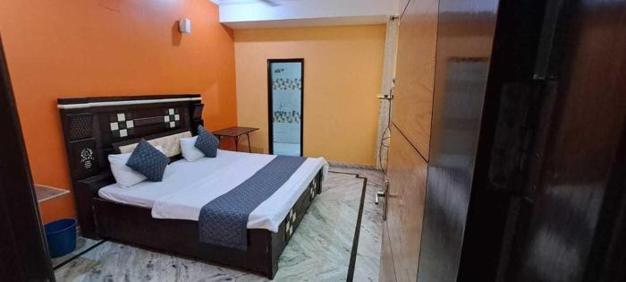 hotel o naveen residancy