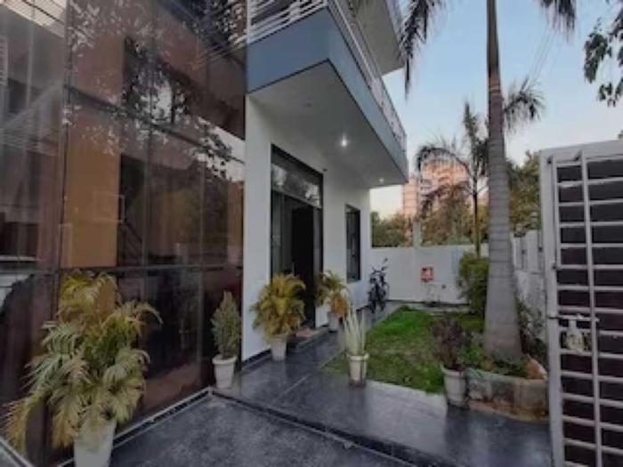 hotel o naveen residancy
