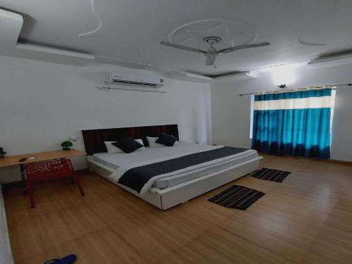 hotel o naveen residancy
