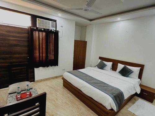 hotel o naveen residancy