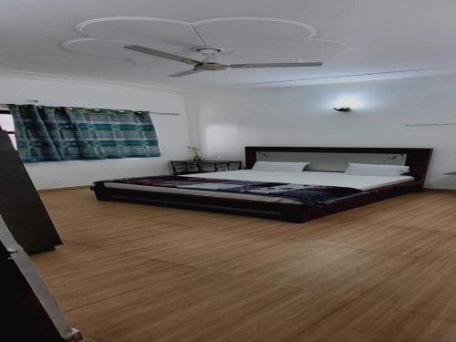 hotel o naveen residancy