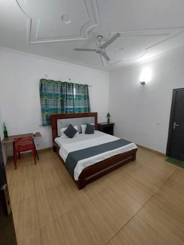 Hotel O Naveen Residancy,Manesar>>Gurugram,3 star