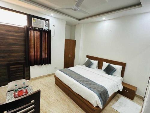 hotel o naveen residancy