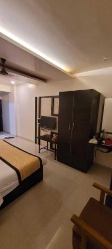 hotel o naveen residancy