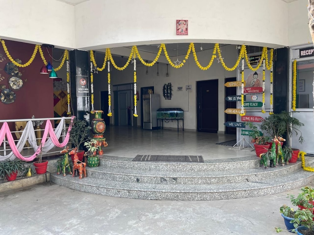 lord buddha guest house