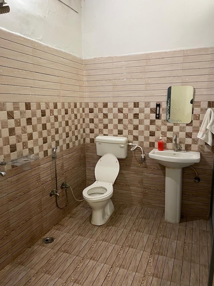 lord buddha guest house