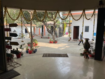 lord buddha guest house