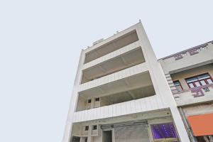 capital o 87074 townhouse govinda royal