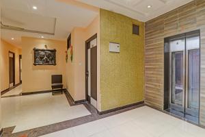 capital o 87074 townhouse govinda royal