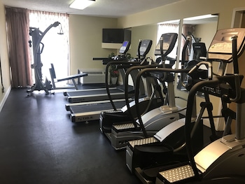 clarion hotel fort mill near amusement park
