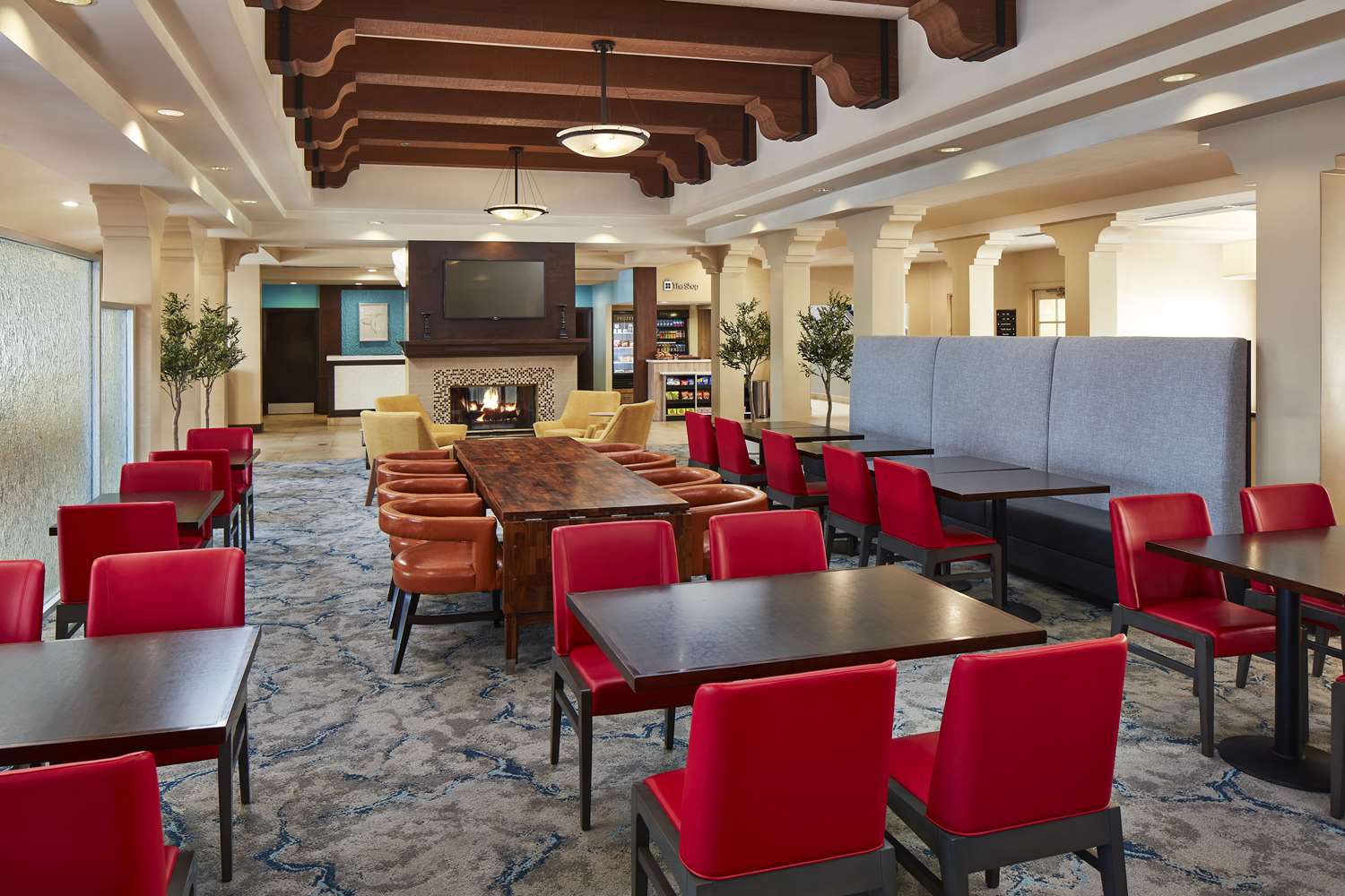 hilton garden inn valencia six flags