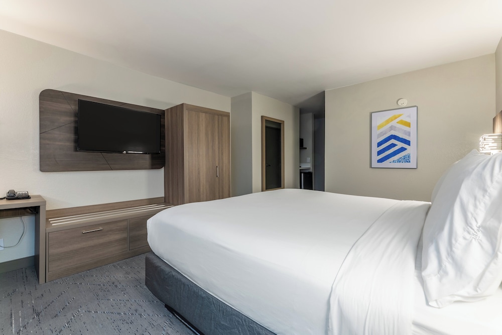 holiday inn express van nuys by ihg