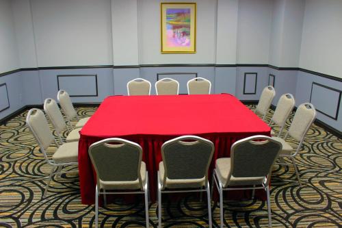 holiday inn express van nuys by ihg