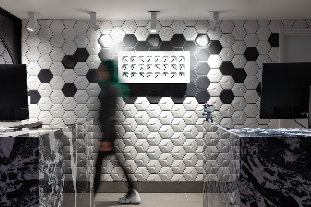 hotel belmont vancouver mgallery collection