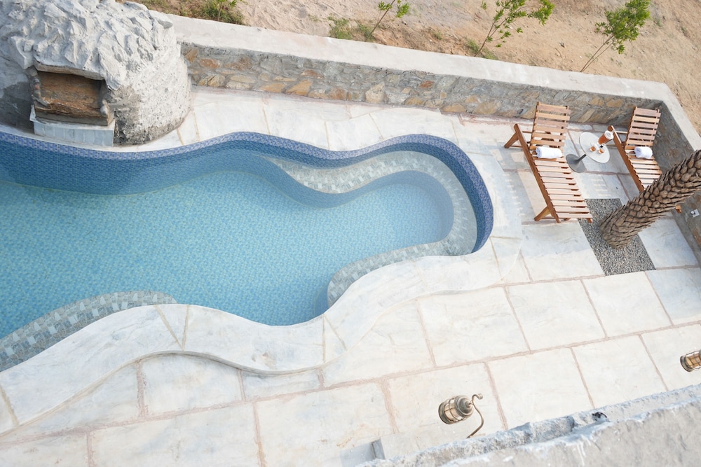 jawai wildlife safari camp