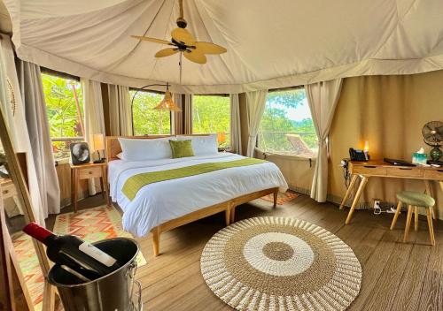 palau carolines resort