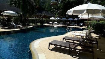 palm garden resort khaolak