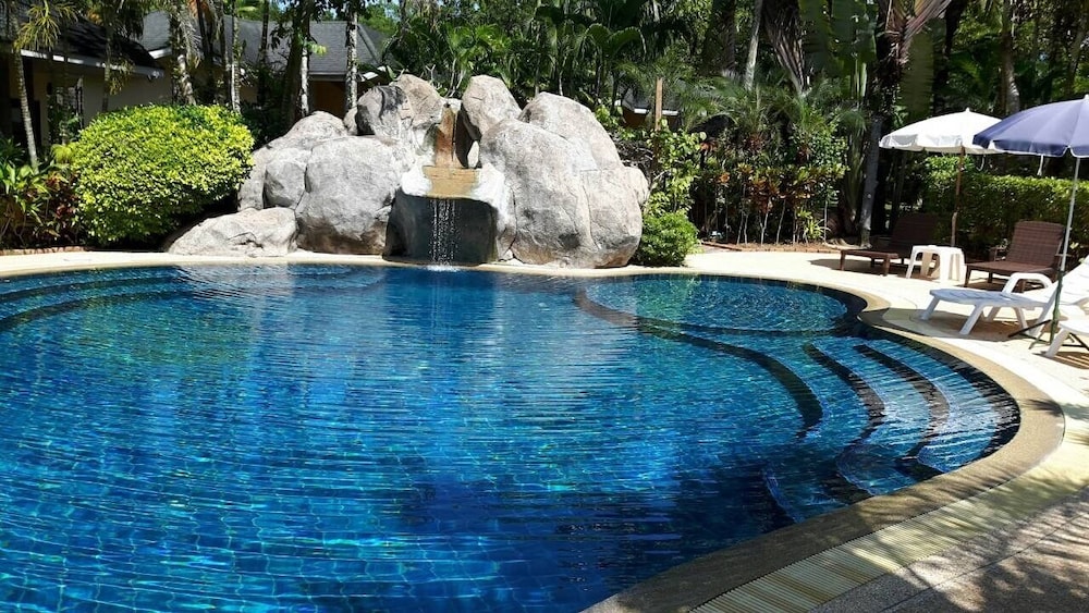 palm garden resort khaolak