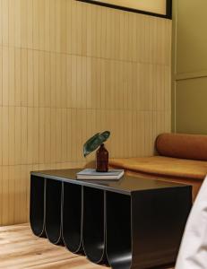 the somos flats provenza