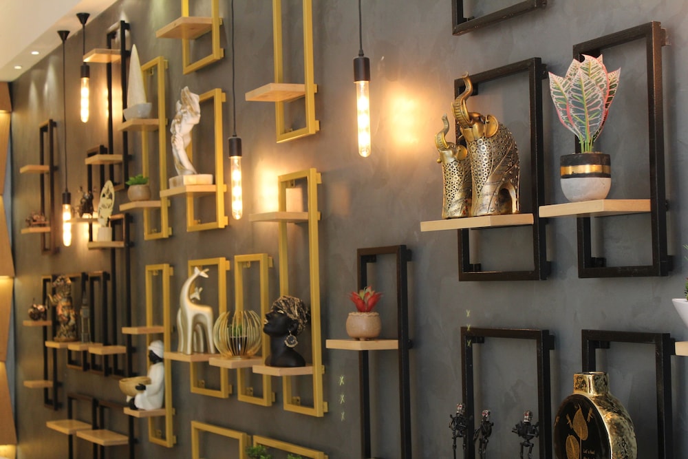 jasmine pyramids hotel