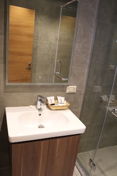 jasmine pyramids hotel