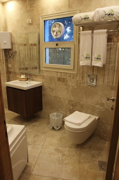 jasmine pyramids hotel