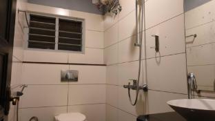 royal service apartmentts