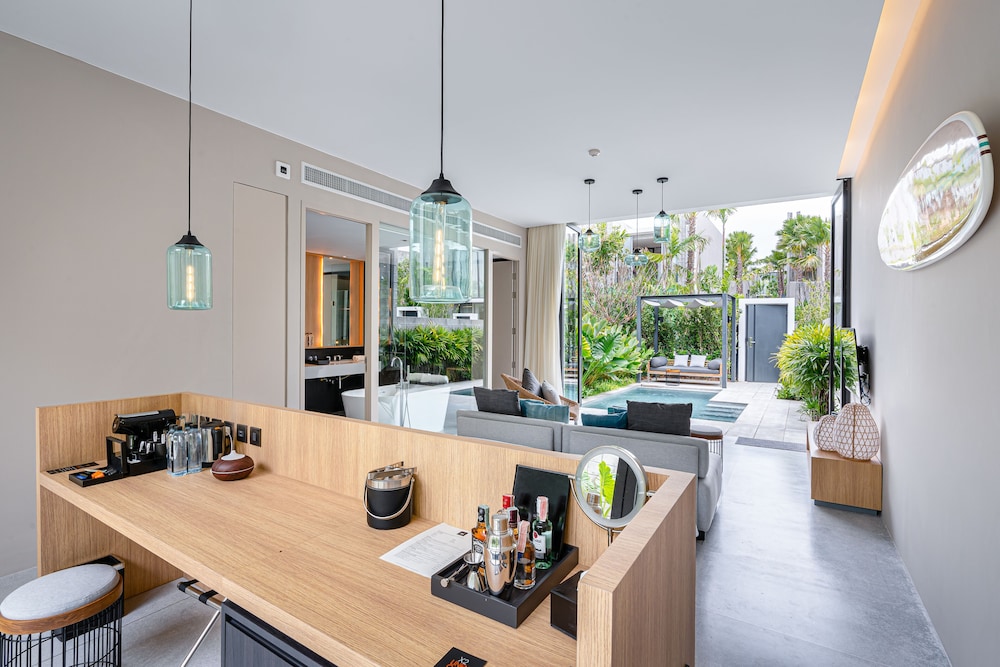 cross pattaya oceanphere