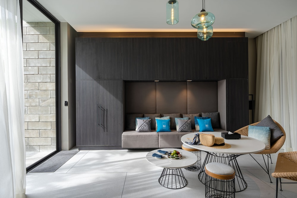 cross pattaya oceanphere