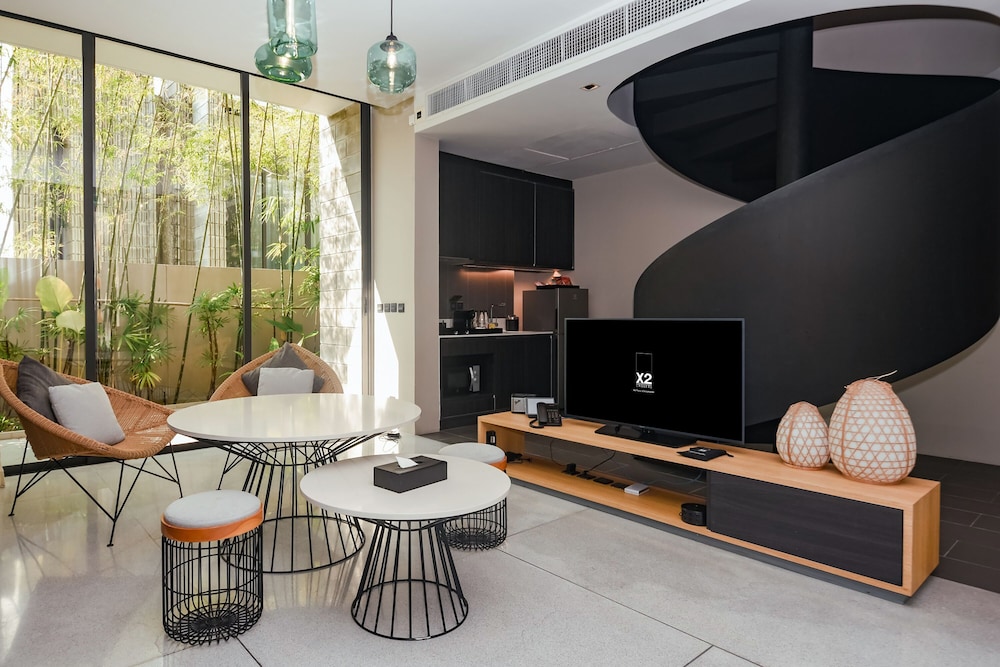 cross pattaya oceanphere