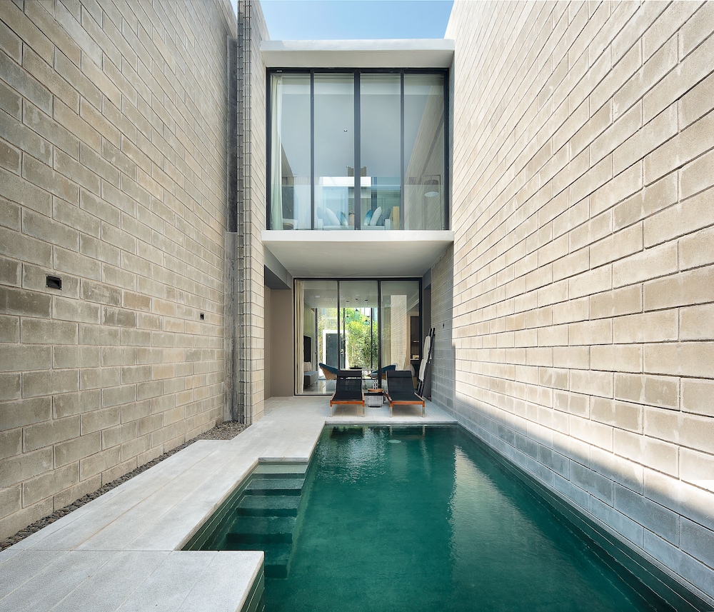 cross pattaya oceanphere