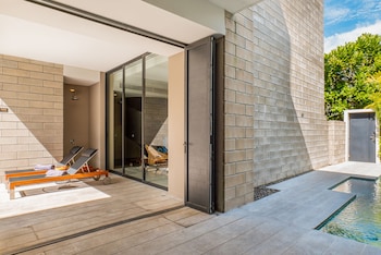 cross pattaya oceanphere