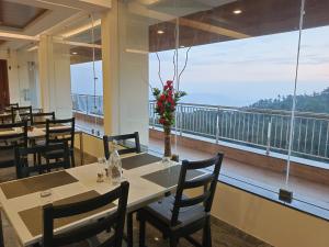 cliff view resort