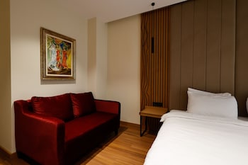 valza boutique hotel