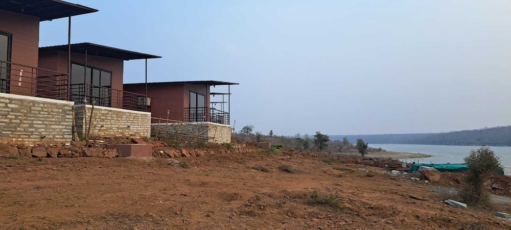 gandhisagar forest retreat