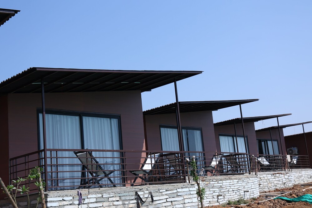 gandhisagar forest retreat