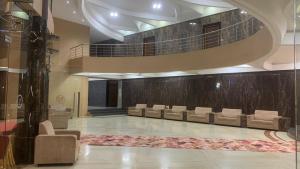 Dwarka Palace,Sholavandan>>Madurai,3 star