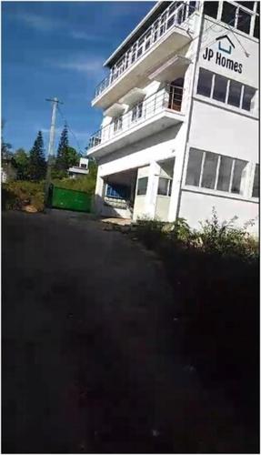 grand inn apartment hotel