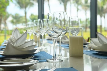 the empyrean cam ranh beach resort